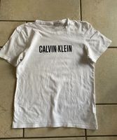 T-Shirt (Calvin Klein)  Größe 164 Bayern - Velburg Vorschau