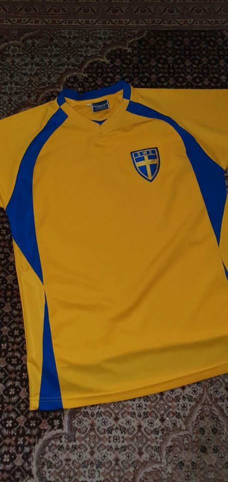 Schweden fußball trikot skogstokig souvenirer AB in Hannover