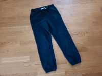 H&M Basic Jogginghose Sweatpants 146/152 schwarz Jungen Mädchen Nordrhein-Westfalen - Jüchen Vorschau