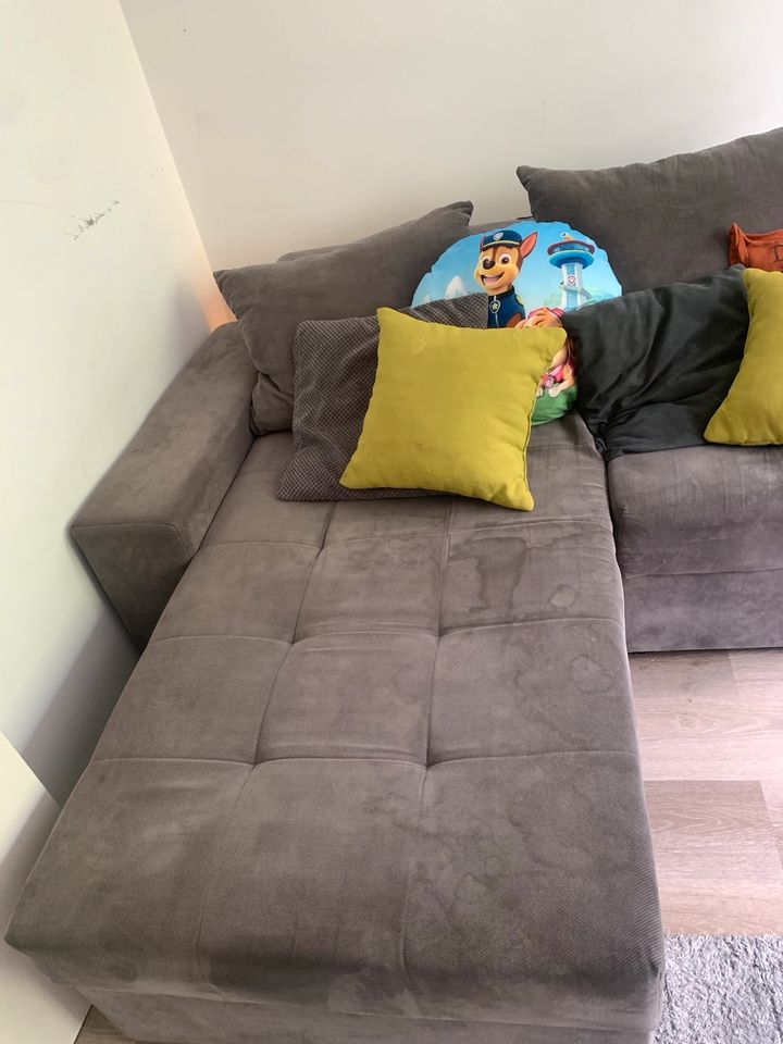 Sofa zu verkaufen in Krefeld
