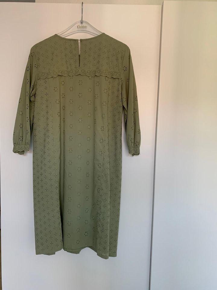 Esprit Sommerkleid mit Spitze Gr. S in Hamburg