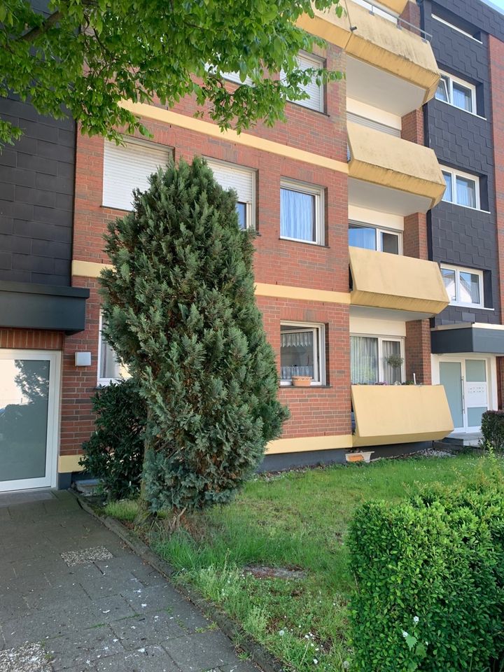 BONN BEUEL schöne, helle 2 Zimmer-ETW im EG ca. 45 m² Wfl. mit Balkon, Einbauküche u. TG-Stellplatz in Bonn