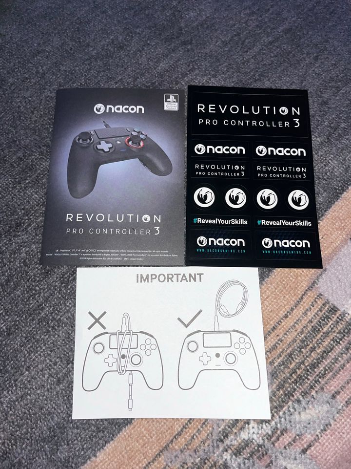 Nacon Revolution Pro Controller3 (ps4/pc) in Aying