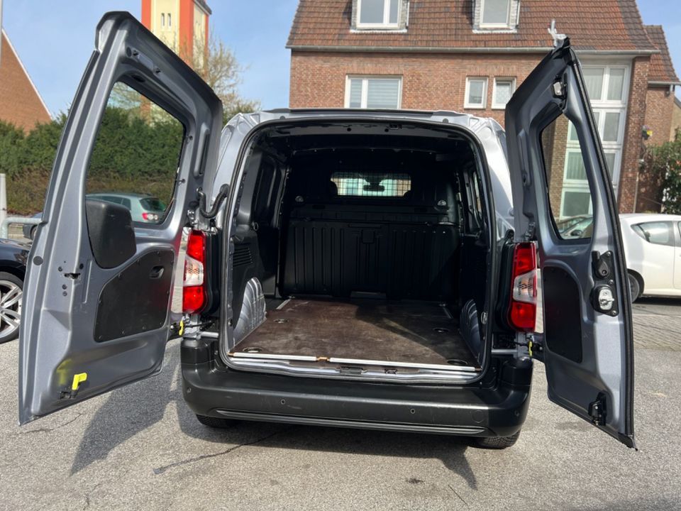 Opel Combo E Cargo Edition KLIMAANLAGE,EURO 6,1-HAND in Oberhausen