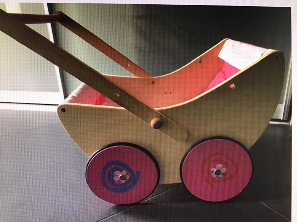 Lauflernwagen Puppenwagen inkl. Bettwäsche in Köln