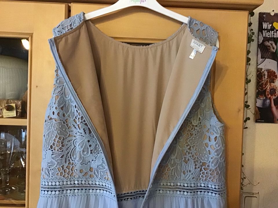 Abendkleid von Apart, Gr. 44/46, hellblau in Waldmünchen