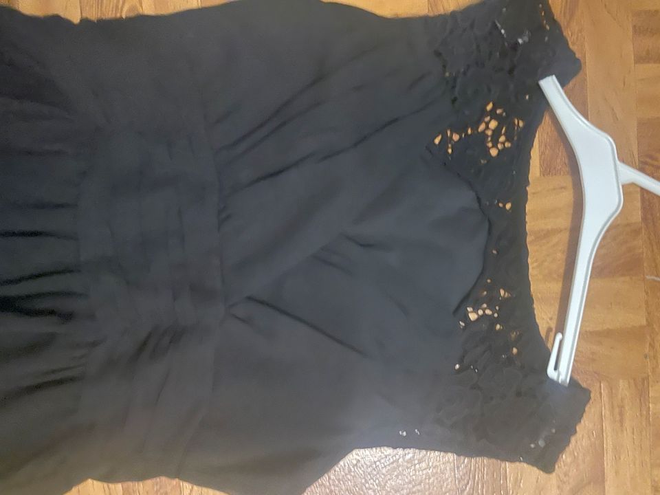 Schwarzes Kleid Mango festlich häkel spitze xs 34 in München