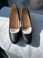 UNISA Plateau Pumps 38 Leder Schwarz Schleswig-Holstein - Barsbüttel Vorschau