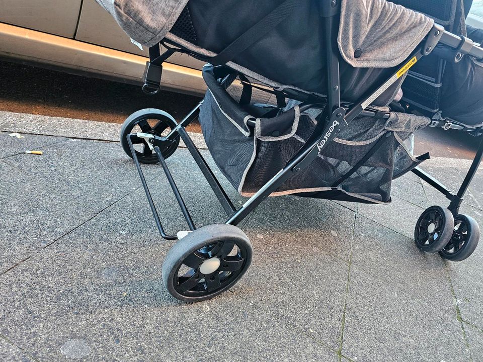 Besrey zwillingskinderwagen in Mönchengladbach