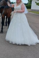 Brautkleid A-line 44 von Lilly mit schleier und tasche Niedersachsen - Rehburg-Loccum Vorschau