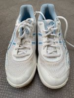 ### Asics Turnschuhe -/Hallenschuh Größe 40,5 ### Niedersachsen - Wolfsburg Vorschau