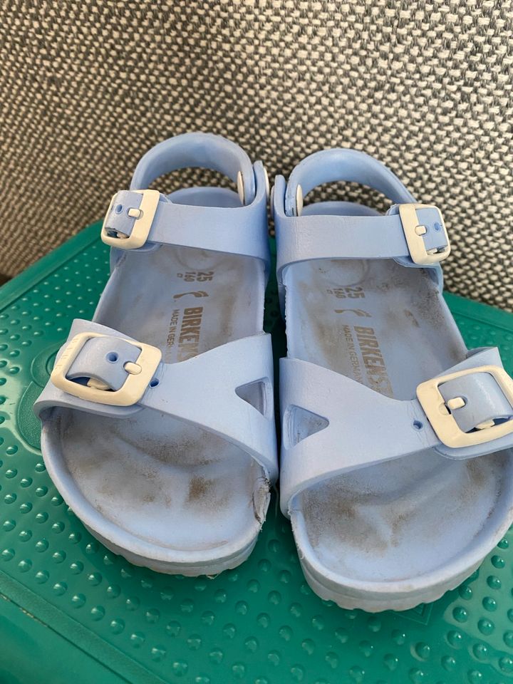 Birkenstock Sandale 25 in Berlin