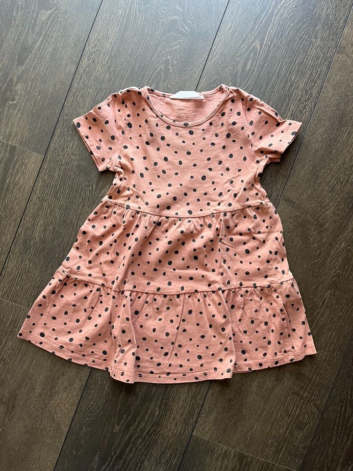 H&M | Mädchen | Kleid | Gr. 98/104 in Bokensdorf