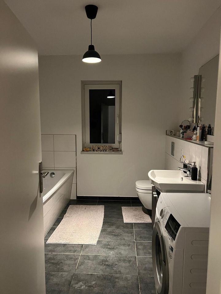 Schöne 2 Zimmer Wohnung in Neu Zittau - Nähe Tesla in Berlin