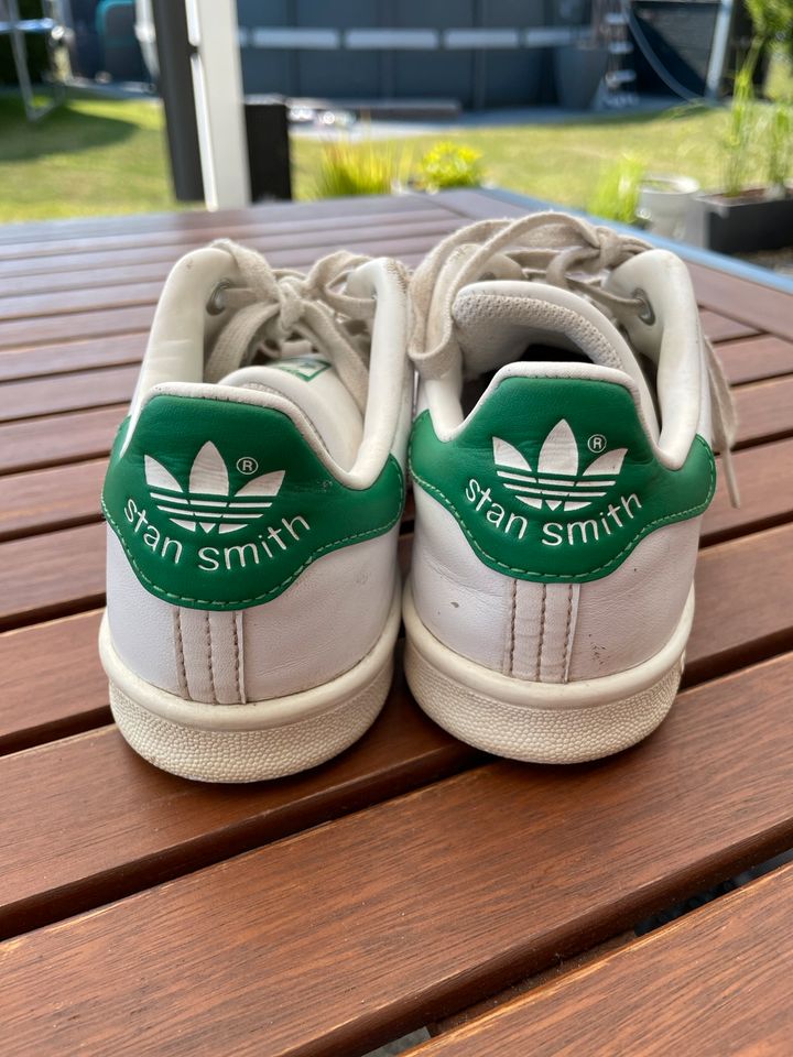 Adidas Stan smith Größe 35 Schuhe Sport Sneaker in Kissenbrück