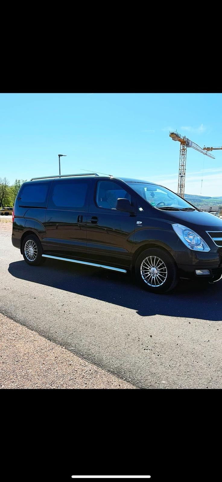 Abbildung des Autos Hyundai H1,  2,5 Diesel …