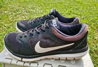 Schwarze bequeme Laufschuhe Bayern - Goldbach Vorschau