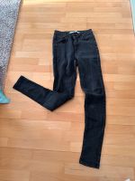 Schwarze Jeanshose 27/32 Baden-Württemberg - Gaienhofen Vorschau