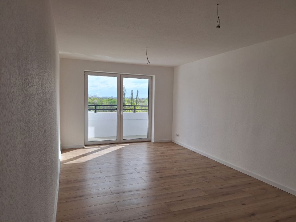 Erstbezug nach Sanierung // 3-Raumwohnung (zw. 84-85 qm) in Magdeburg