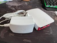 Raspberry Pi 3 Model B mit Gehäuse +Netzteil, ohne MicroSD-Karte Hessen - Kelkheim Vorschau