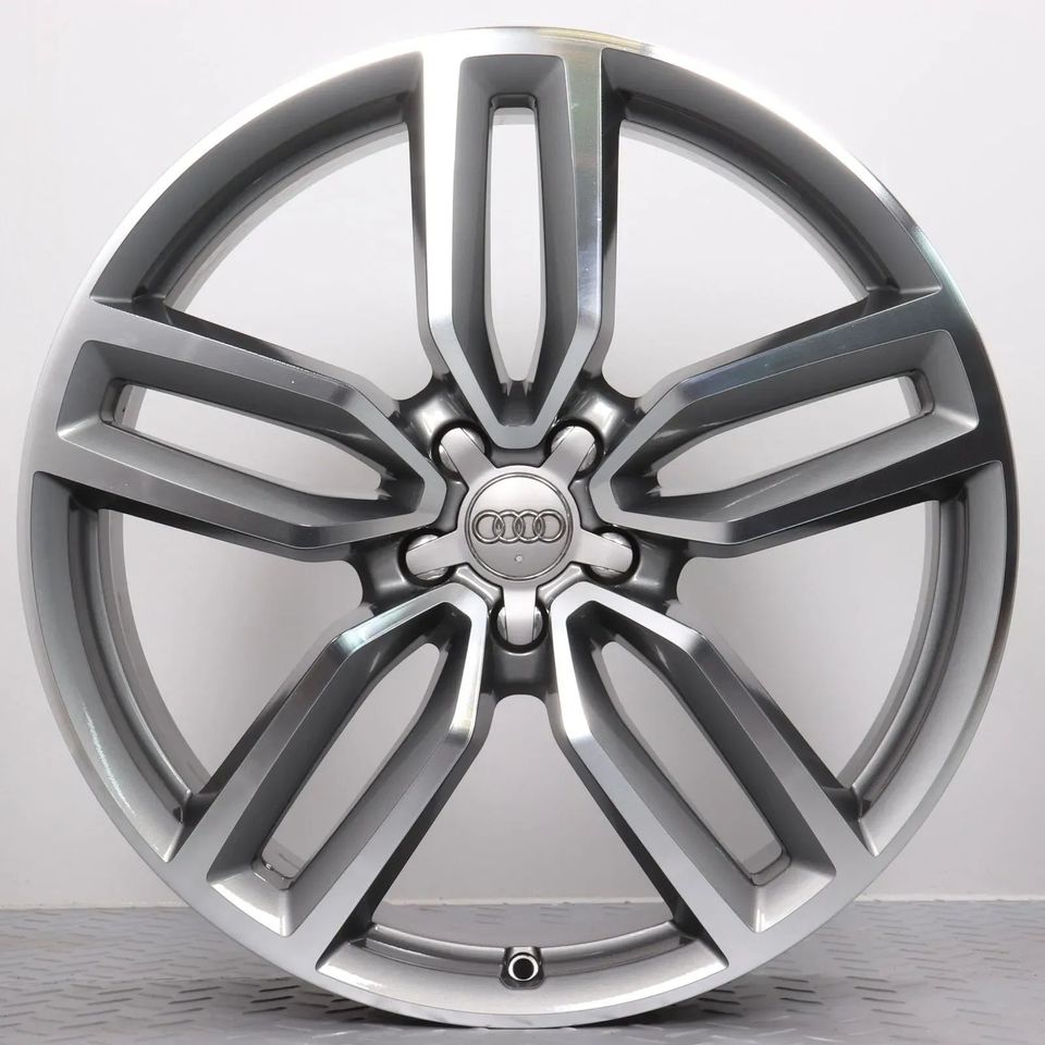 Alufelgen 21 Zoll Audi Q5 8R SQ5 8R Original Felgen Felgensatz "5-Parallelspeichen V-Design" 8R0601025AM Grau 8,5x21ET33 5x112 66,6 Gebraucht in Gefell