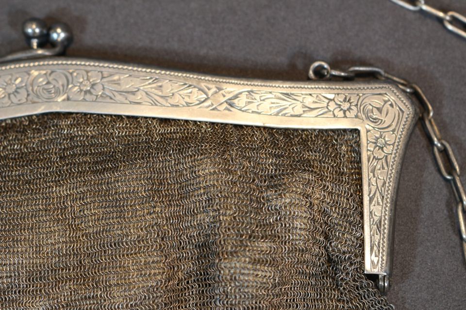 Antike Jugendstil Abendtasche aus 800er Silber in Düsseldorf