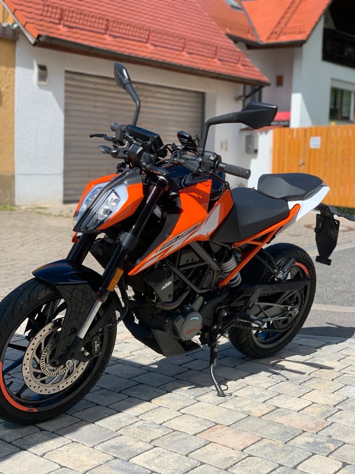 KTM Duke 125 in Obernzenn