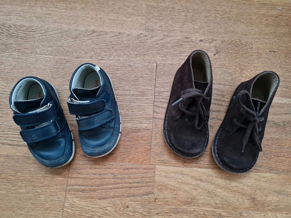 Kinder Schuhe Gr. 21 in Cölbe