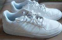 Adidas Schuhe weiß, fallen etwas kleiner aus Niedersachsen - Schortens Vorschau