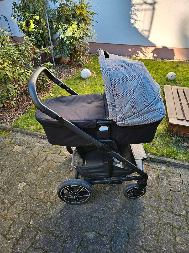 Nuna Mixx Next Kinderwagen in Bonn