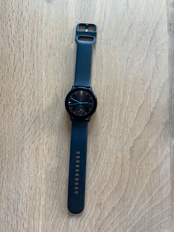 Samsung Galaxy Smart Watch Active 2 40mm schwarz in Bühl