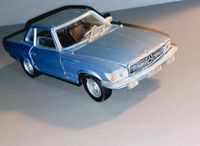 Mercedes 450 SL  R107 Modellauto von Polistil  von 1978 Nordrhein-Westfalen - Leverkusen Vorschau