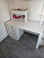 Ikea Schreibtisch / Tisch mit Aufsatz Berlin - Spandau Vorschau