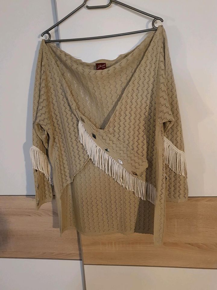 Pulli aussergewöhnlich NEU in Marl