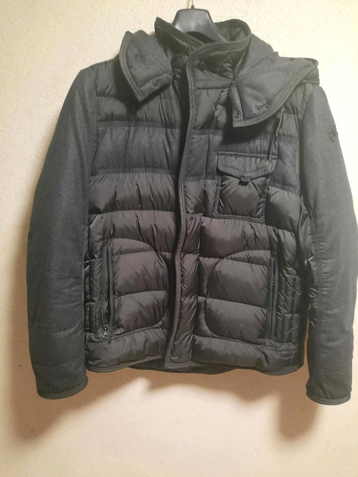 Moncler Ryan Größe. 7 / XXL in Görisried