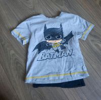 Batman T-Shirt mit abnehmbarem Umhang 110 Bremen - Schwachhausen Vorschau
