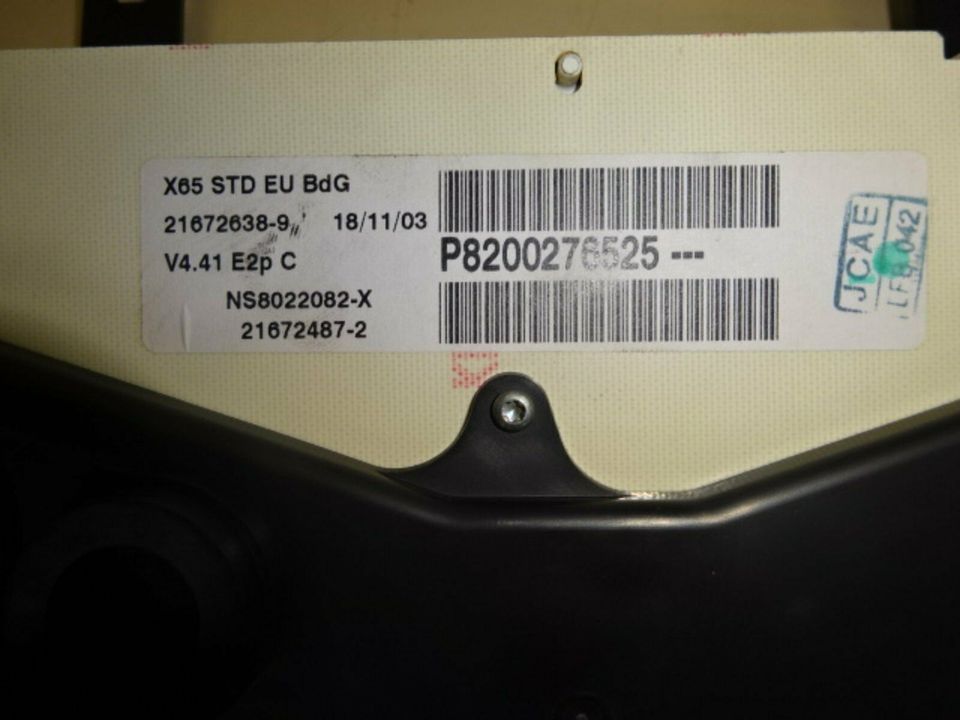 Renault Clio II Kombiinstrument Tacho P 8200276525 A 21672638-9 in Bad Kreuznach