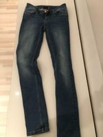 Massimo Dutti Jeans Skinny Fit Gr. 34 Hessen - Lorsch Vorschau