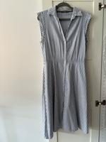 Blau-weiß gestreiftes Sommerkleid von Jake*s Leipzig - Altlindenau Vorschau