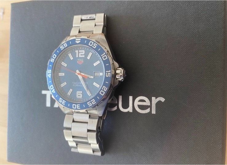 TAG HEUER FORMULA 1 BLAUES ZIFFERNBLATT in Ehrenkirchen