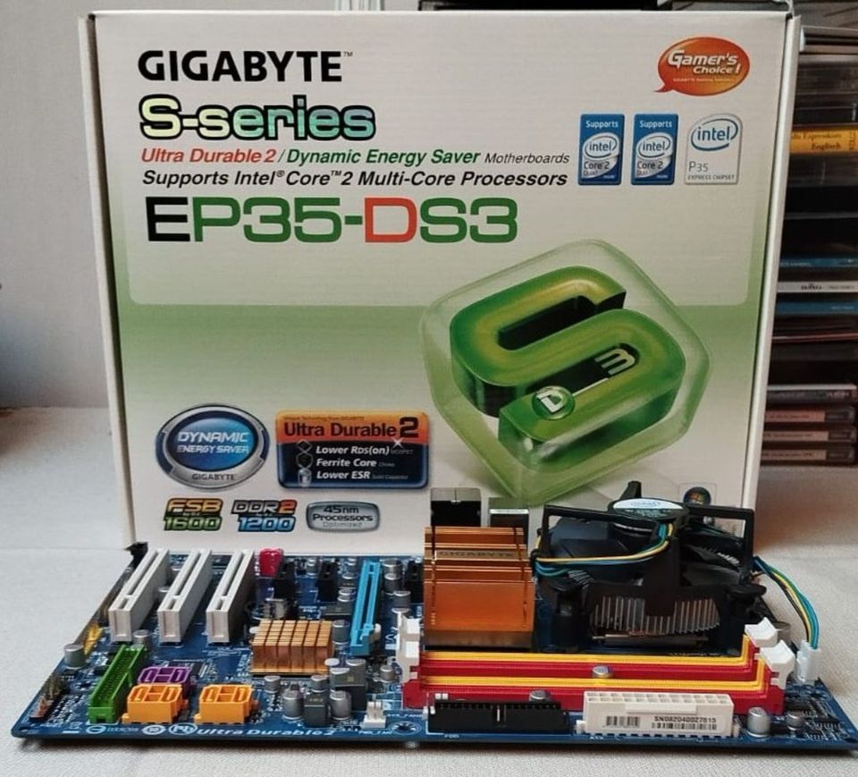 GIGABYTE GA-EP35-DS3 Mainboard LGA 775 + Core2 Duo E8600 CPU in Gummersbach