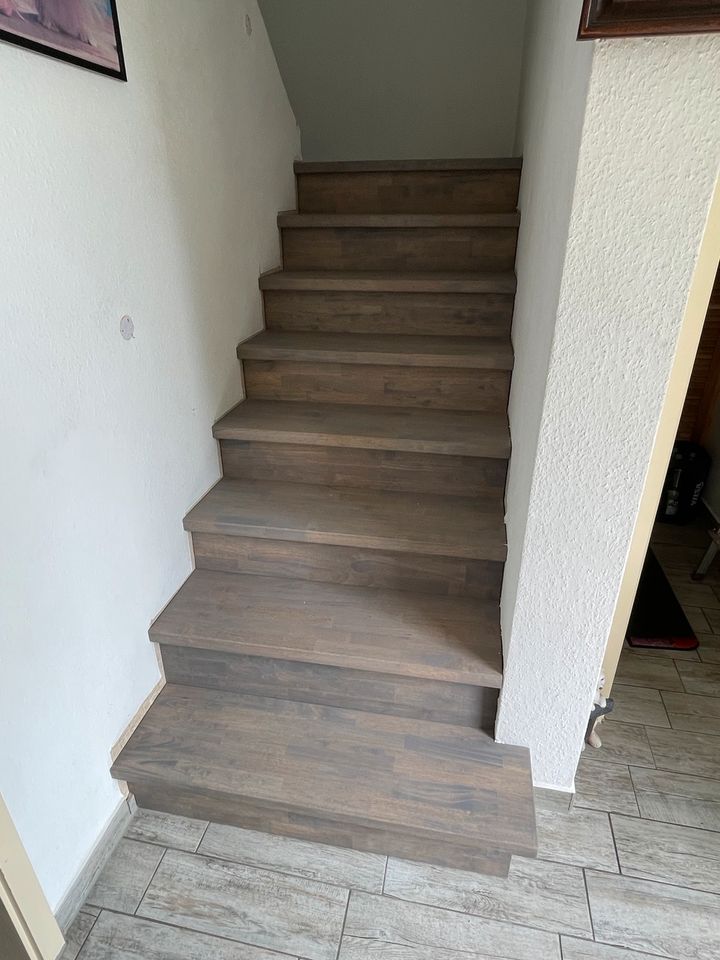 Betontreppe mit Holz verkleiden in Geestland