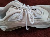 Nike Air Schuhe Brandenburg - Hosena Vorschau