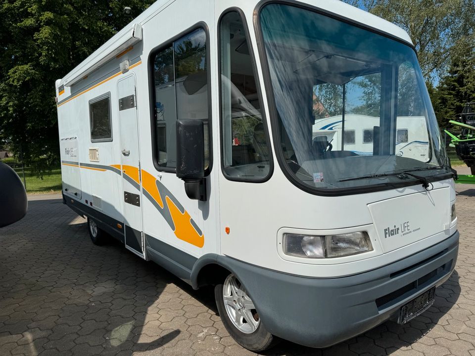 Fiat Ducato 2,5 ,3 Personen.Wenig Km, TÜV/Gas/ AU neu,Vollintegr. in Bocholt