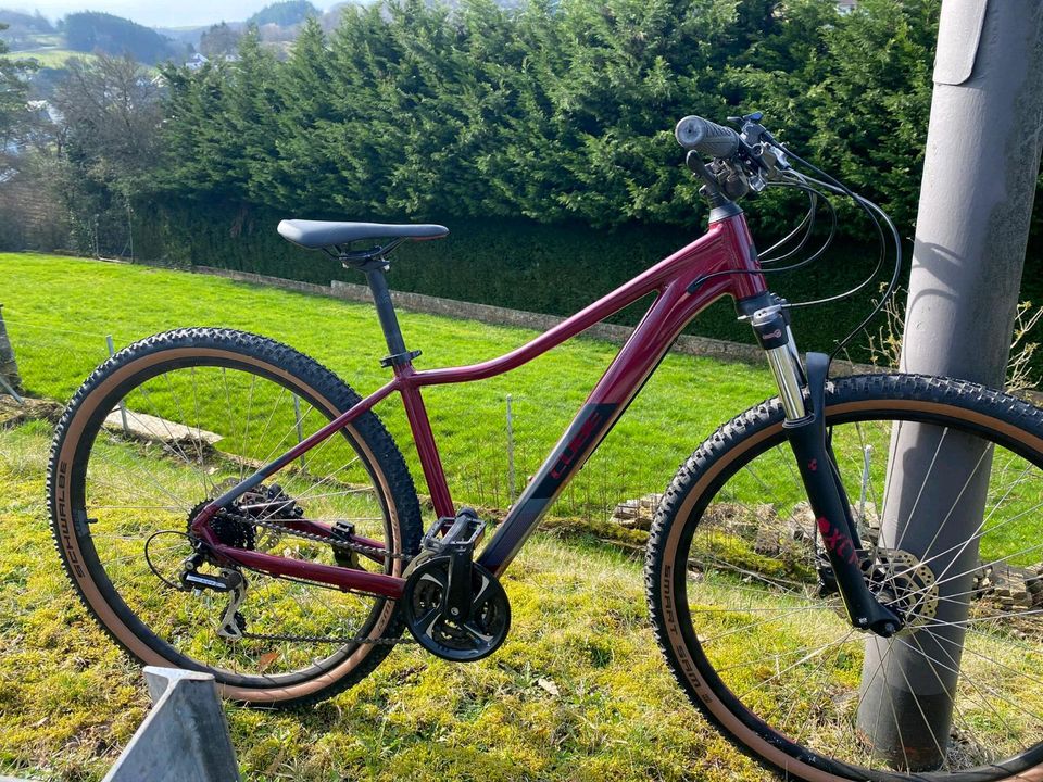 Fahrrad , 29Zoll Räder *wie neu* in Lasel