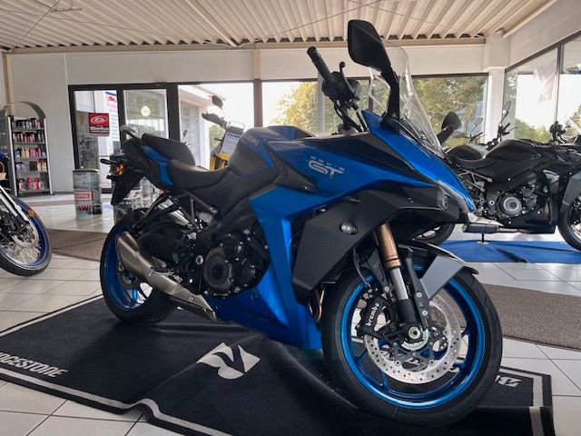 Suzuki GSX-S 1000 GT in Schwalmstadt