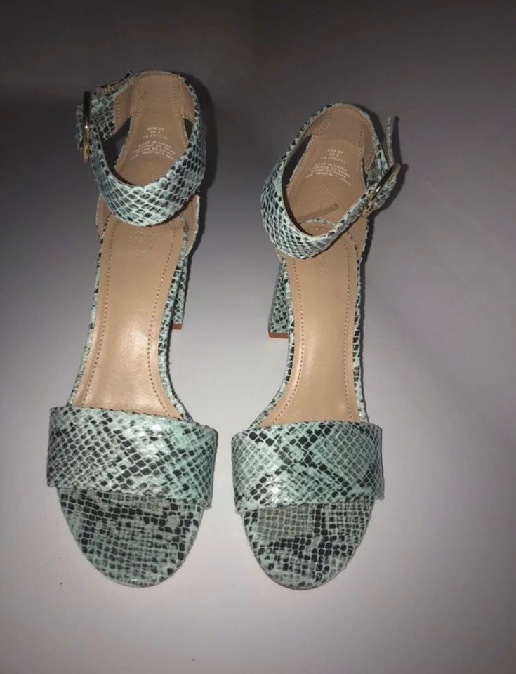 High-Heels in Schlangenoptik/ Größe 37/ Schuhe/ Absatz in Saarland -  Namborn | eBay Kleinanzeigen ist jetzt Kleinanzeigen