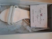 Sandalen Braut Hochzeit Brautschuhe 40 Nordrhein-Westfalen - Sundern (Sauerland) Vorschau