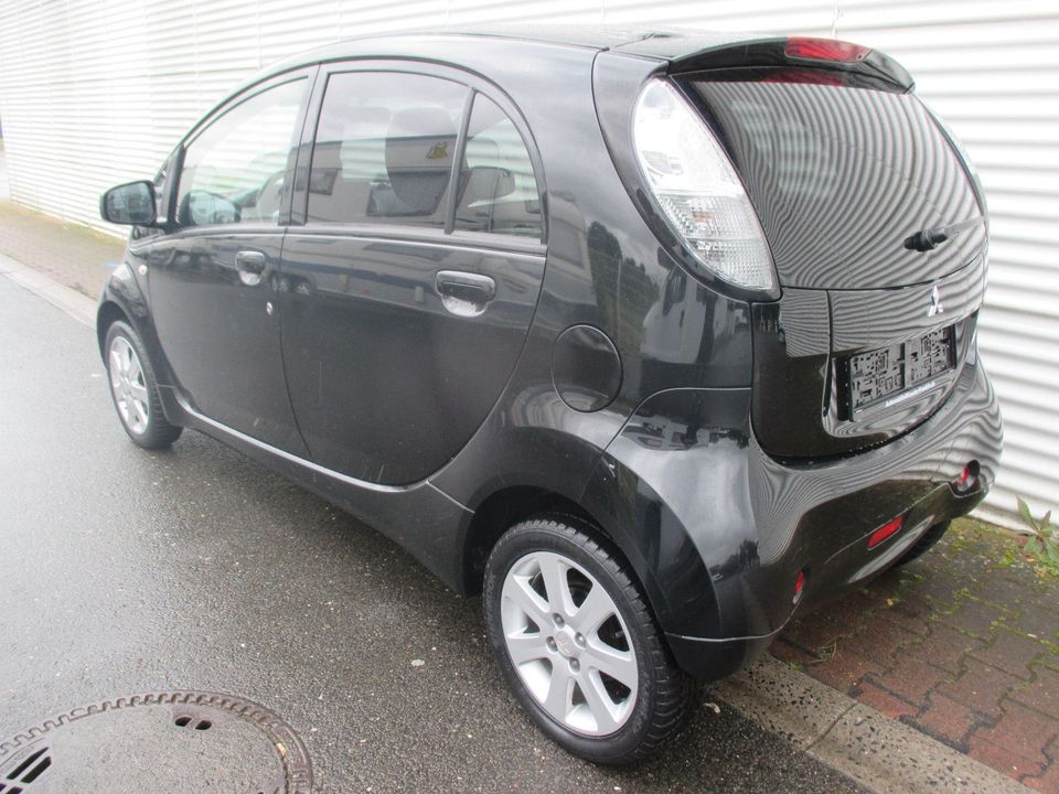 Mitsubishi i-MiEV MiEV in Köln