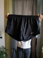 Nike sport shorts S dri fit schwarz kurze Hose Sommer sport Hessen - Marburg Vorschau